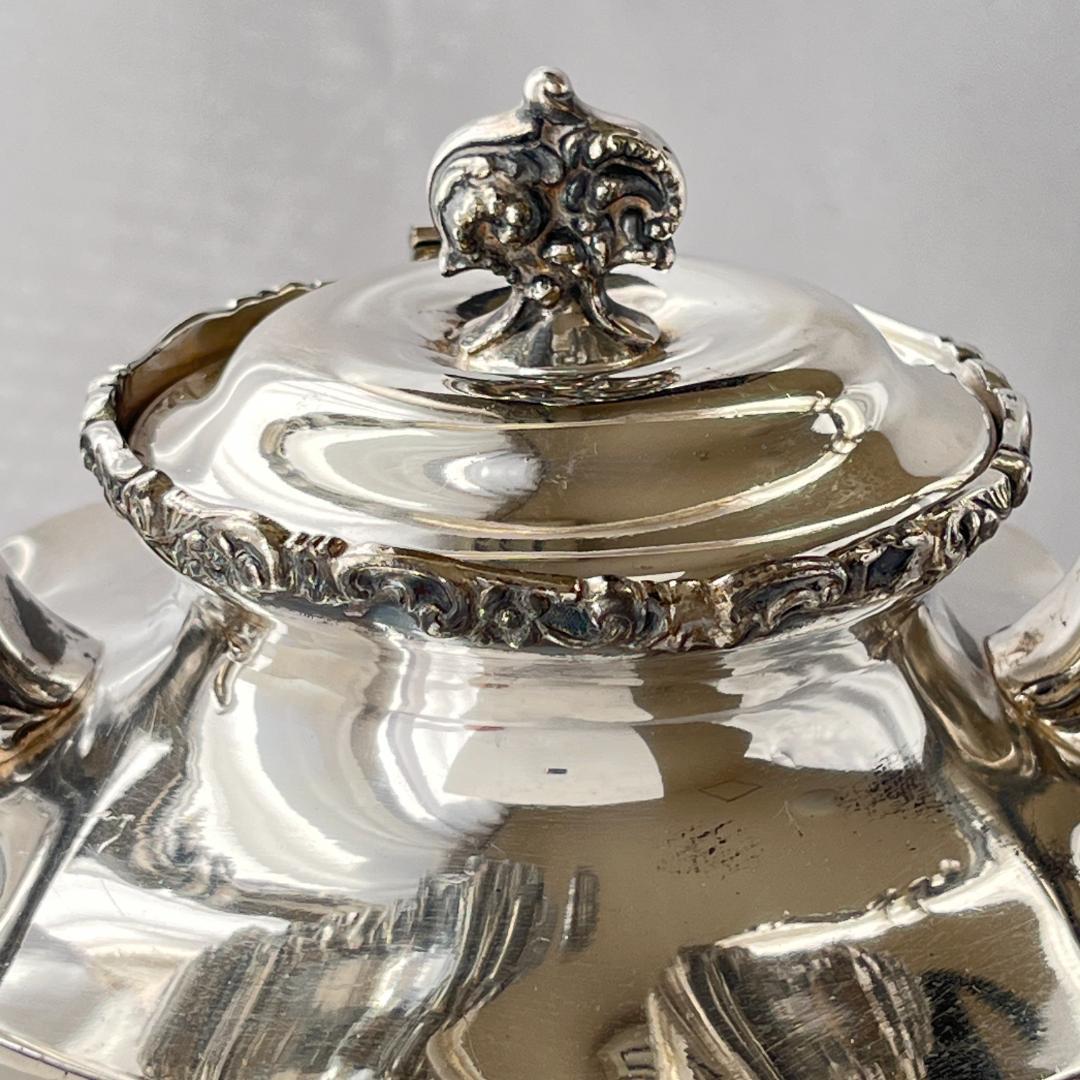 ティーケトル スタンド / バナー【シルバープレート】華麗！！