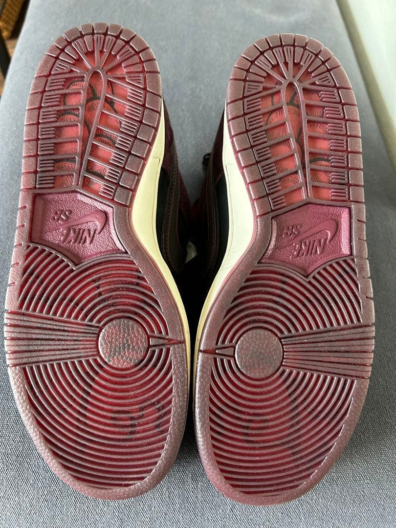 Riot Skateshop × Nike SB Dunk Low Pro QS