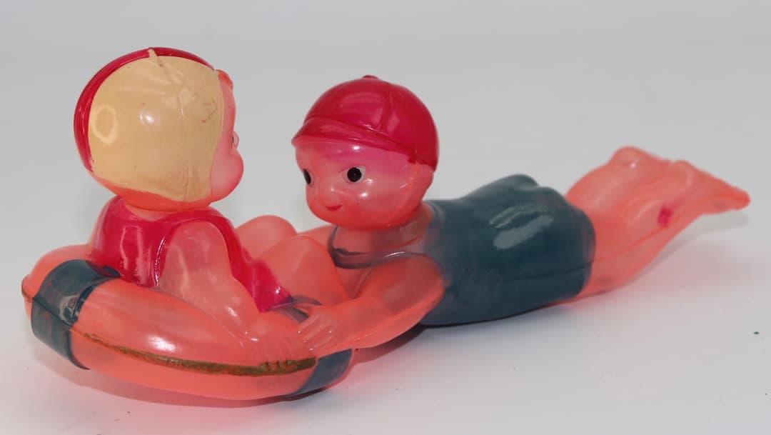 セルロイド製 水着の男の子と女の子のフィギュア 日本製レアアイテム