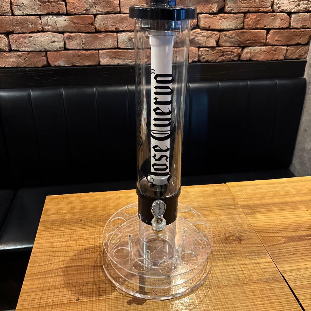 クエルボタワー　非売品　Jose Cuervo ショットグラスディスペンサー Amazon.co.jp: 非売品 激レア クエルボ テキーラタワー ショット