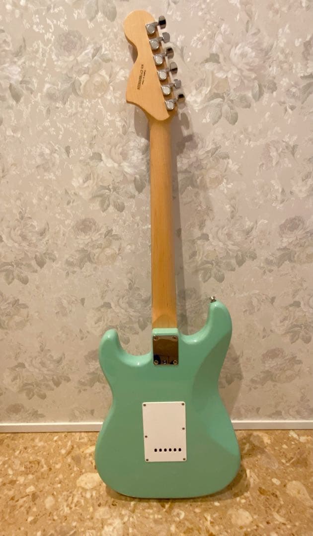 Squier Affinity Stratocaster エレキギター