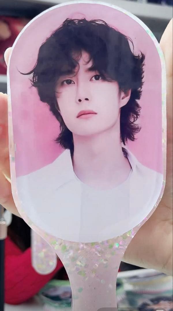 王一博 超大レジンエアークッション付きヘアブラシ　9点セット❣️確認用0105