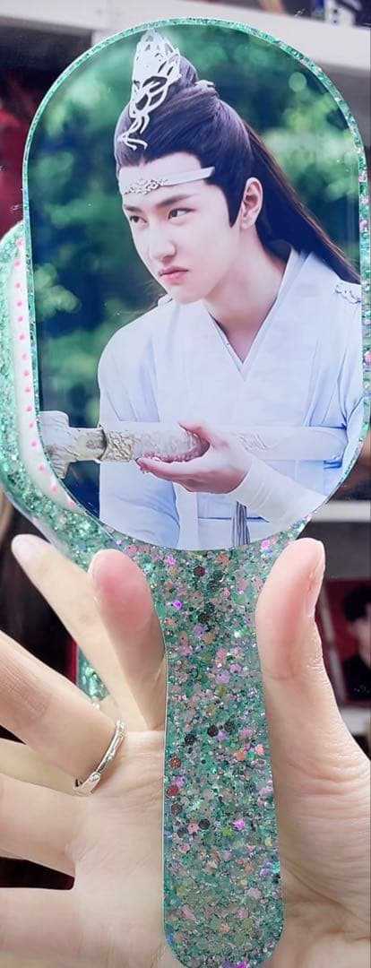 王一博 超大レジンエアークッション付きヘアブラシ　9点セット❣️確認用0105