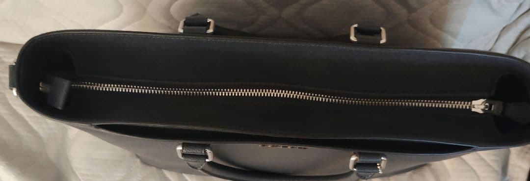 COACH 黒 レザートートバッグ