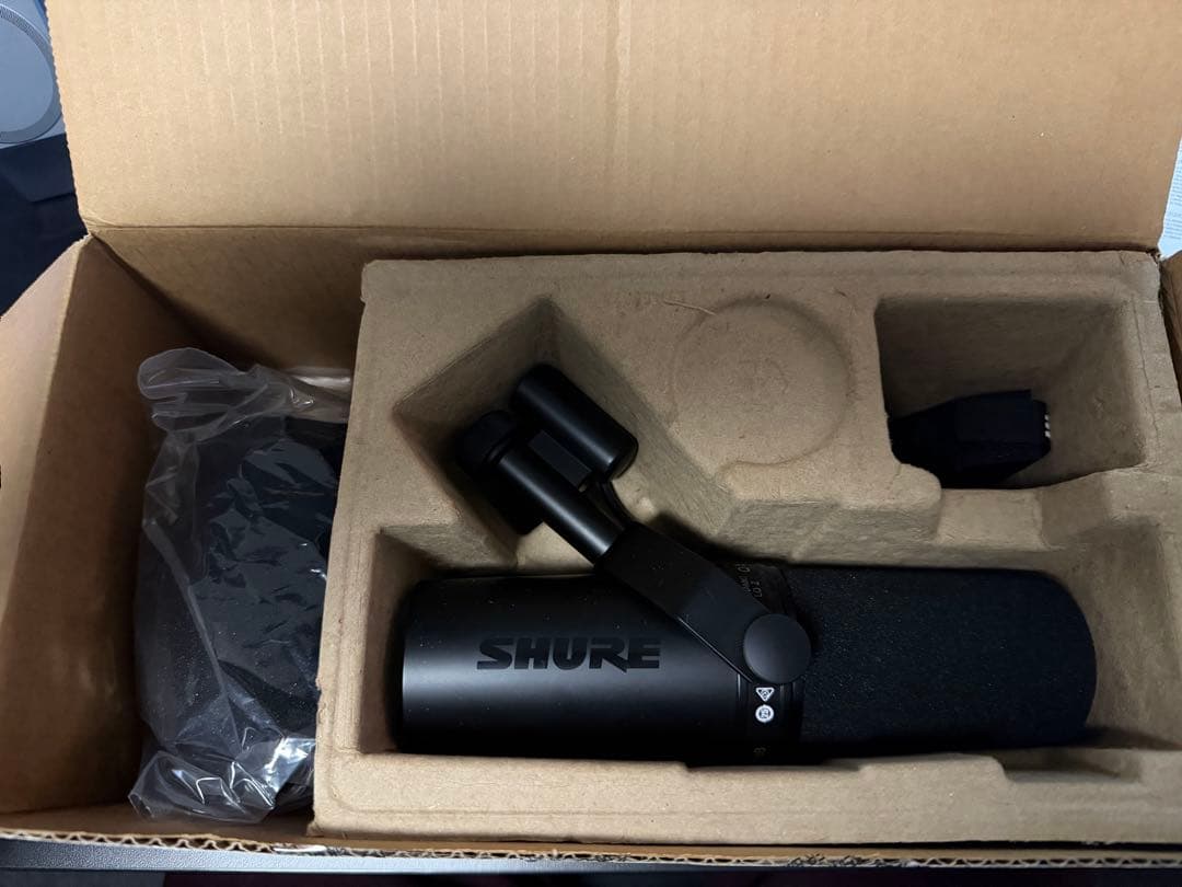 【美品】SHURE シュア ダイナミックマイク SM7dB （プリアンプ内蔵）