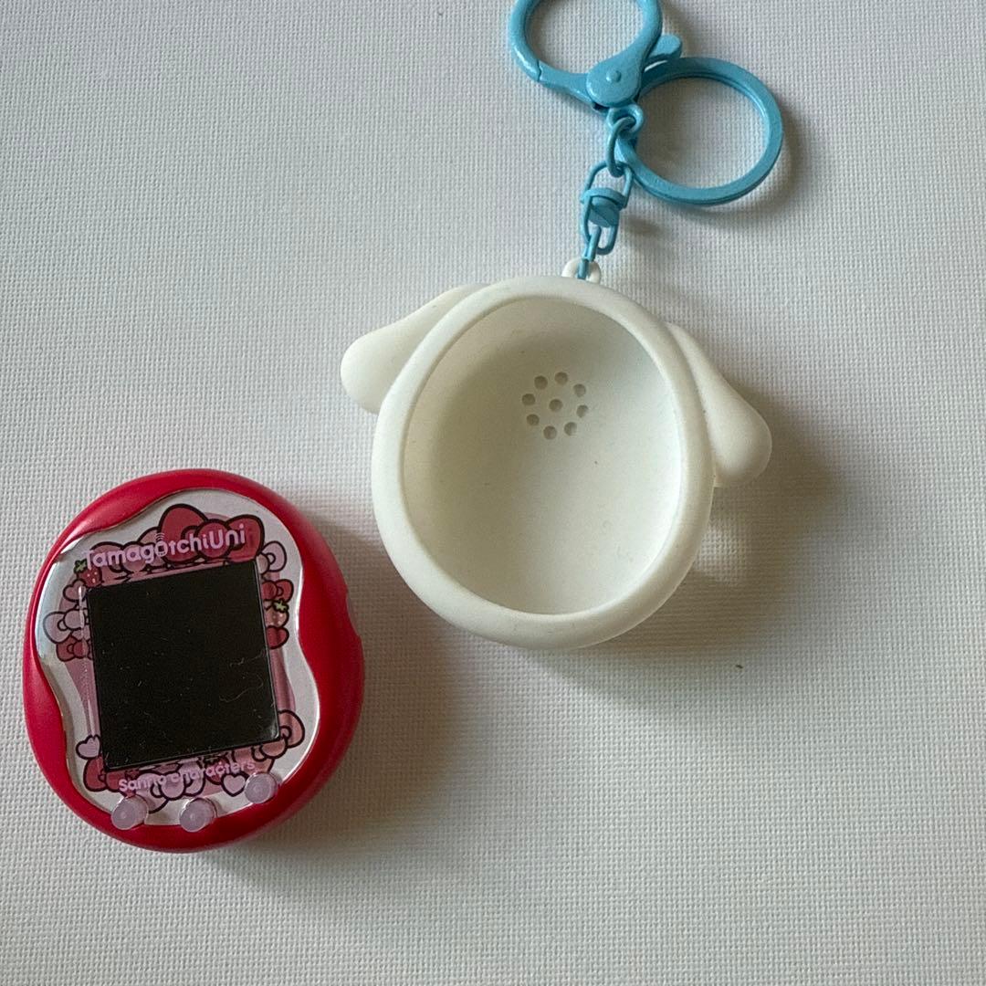 Tamagotchi Uni 赤 Sanrioキャラクター付き
