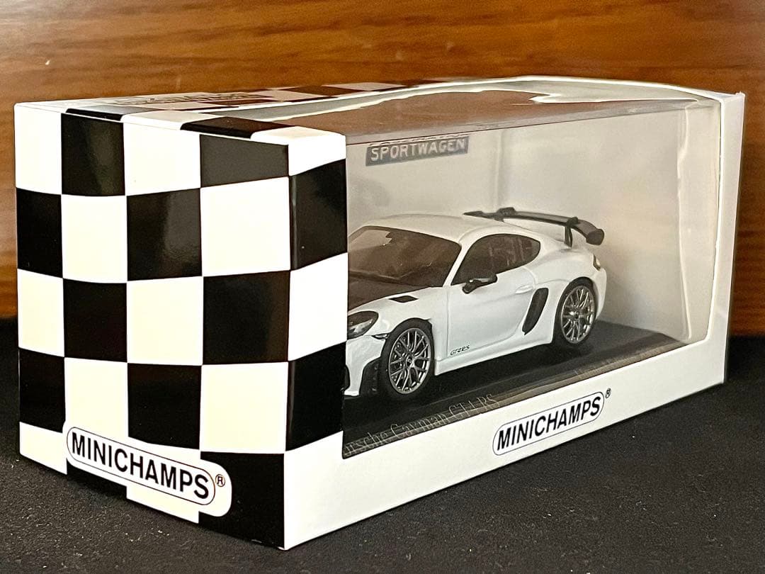 1/43 ミニチャンプス ポルシェ 718 ケイマン GT4 RS ホワイト