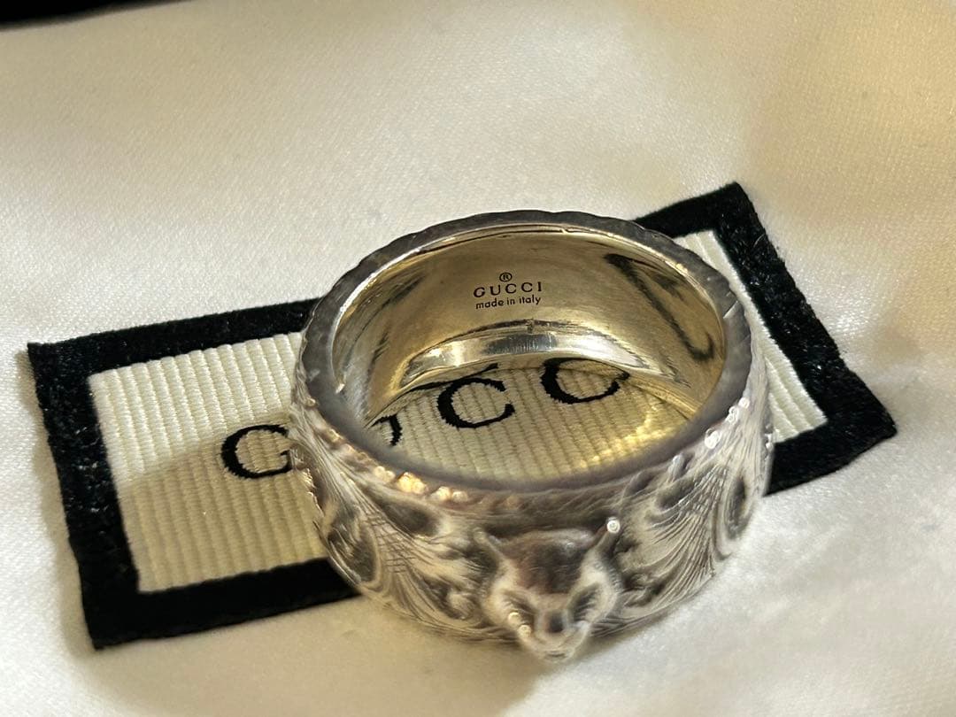 GUCCI ライオンヘッド シルバーリング エングレービング 幅広 指輪