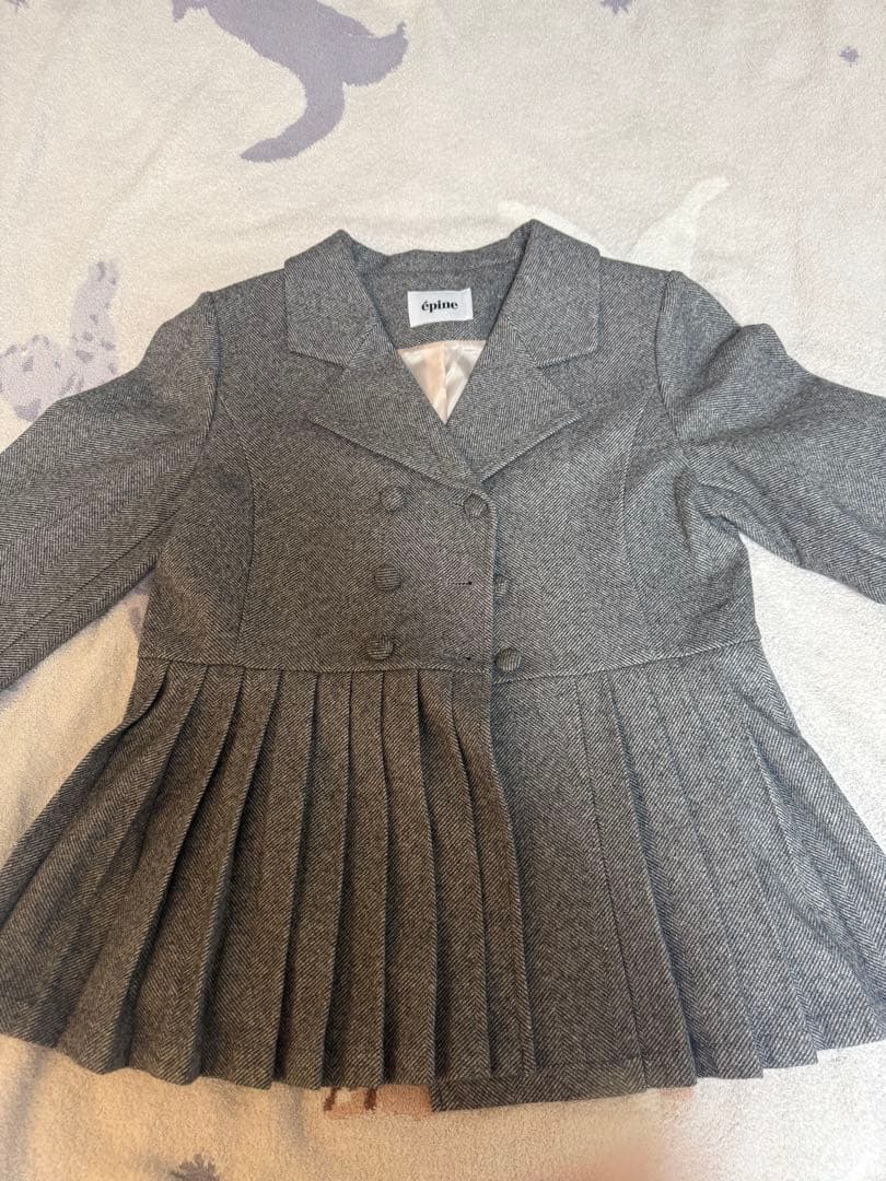 10／9迄 【epine】グレー プリーツ付きダブルブレストジャケット 10／9