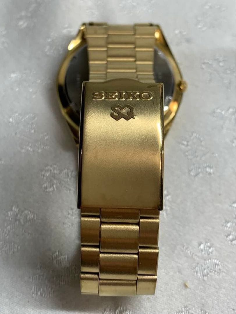 SEIKO SQ 腕時計　メンズ 金色　電池交換済　稼動品
