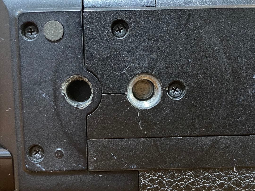 SONY FDR-AX40 4Kビデオカメラ 本体　中古　一部分割れあり