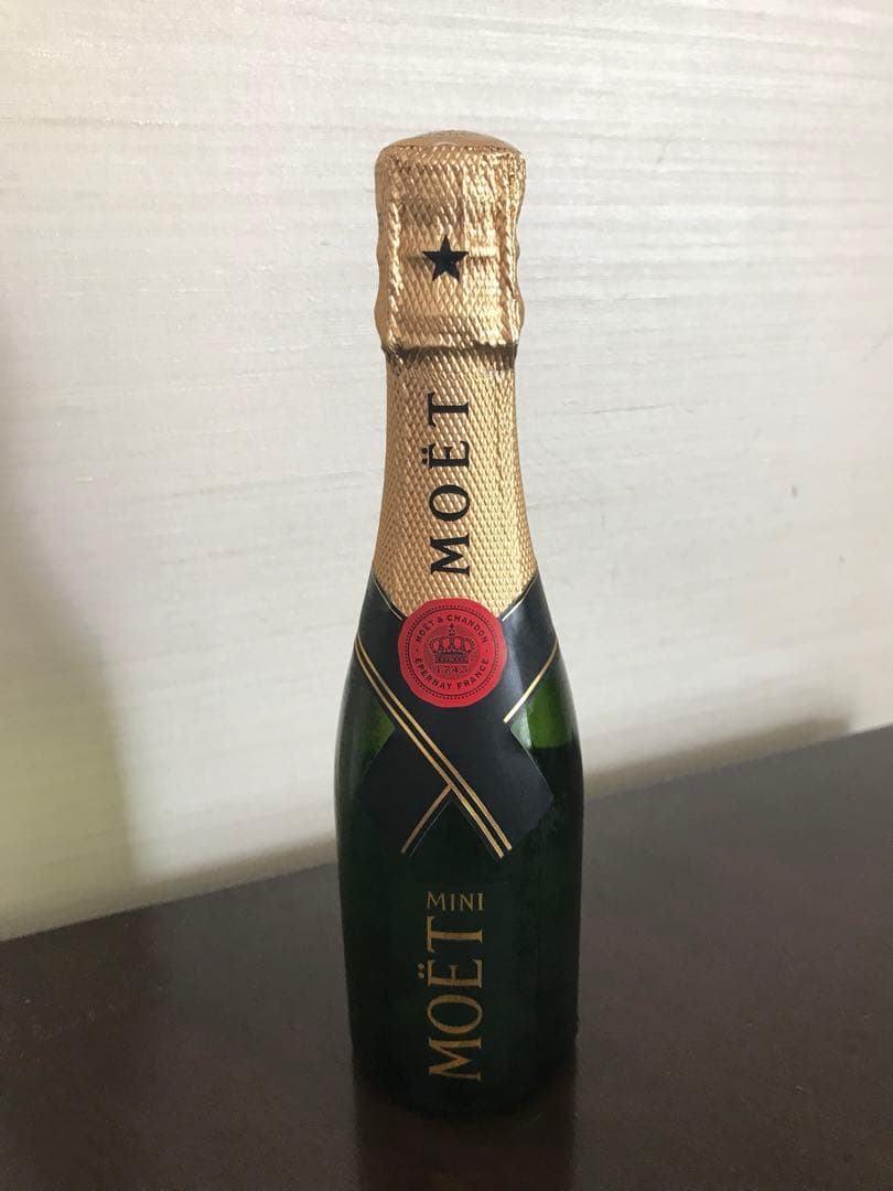 モエ・エ・シャンドン ミニ 200ml 24本セット