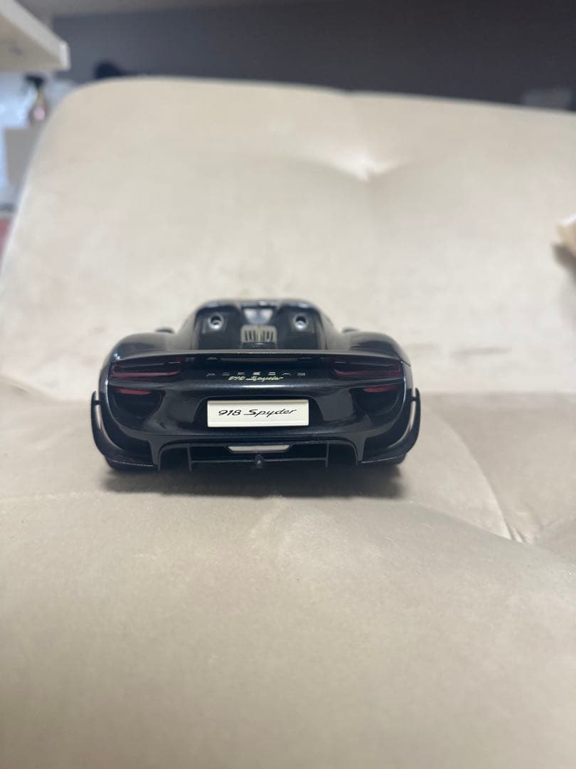 豪華おまけ付き　1/18 オートアート　AUTOart　ポルシェ918スパイダー