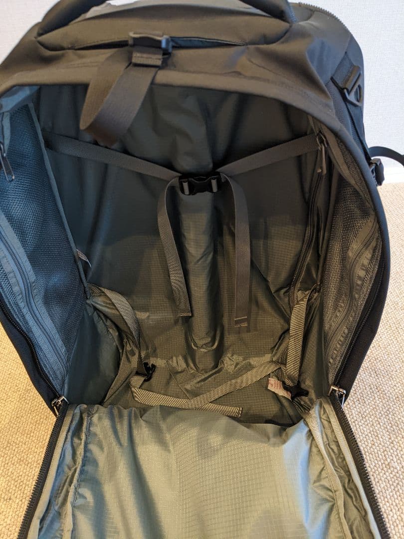 モンベル、Mont-bell、ウィーリーバッグ45