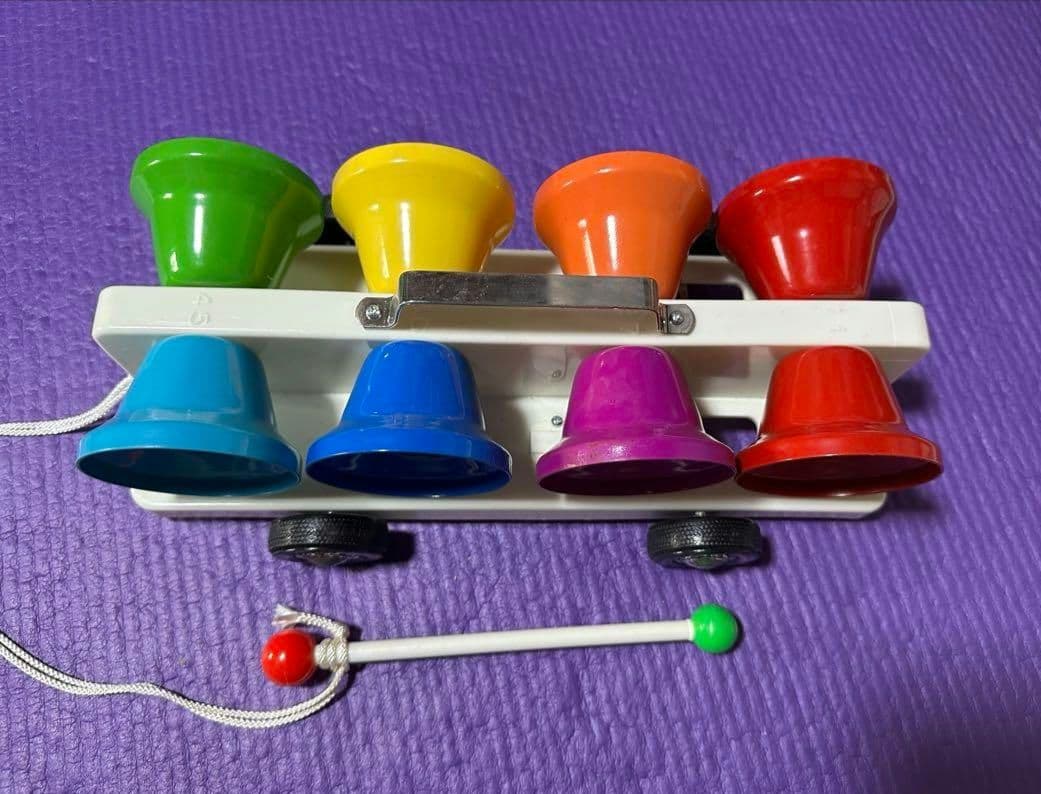 ハンドベルセット カラフル 10個 音階付き 【希少】カラフル