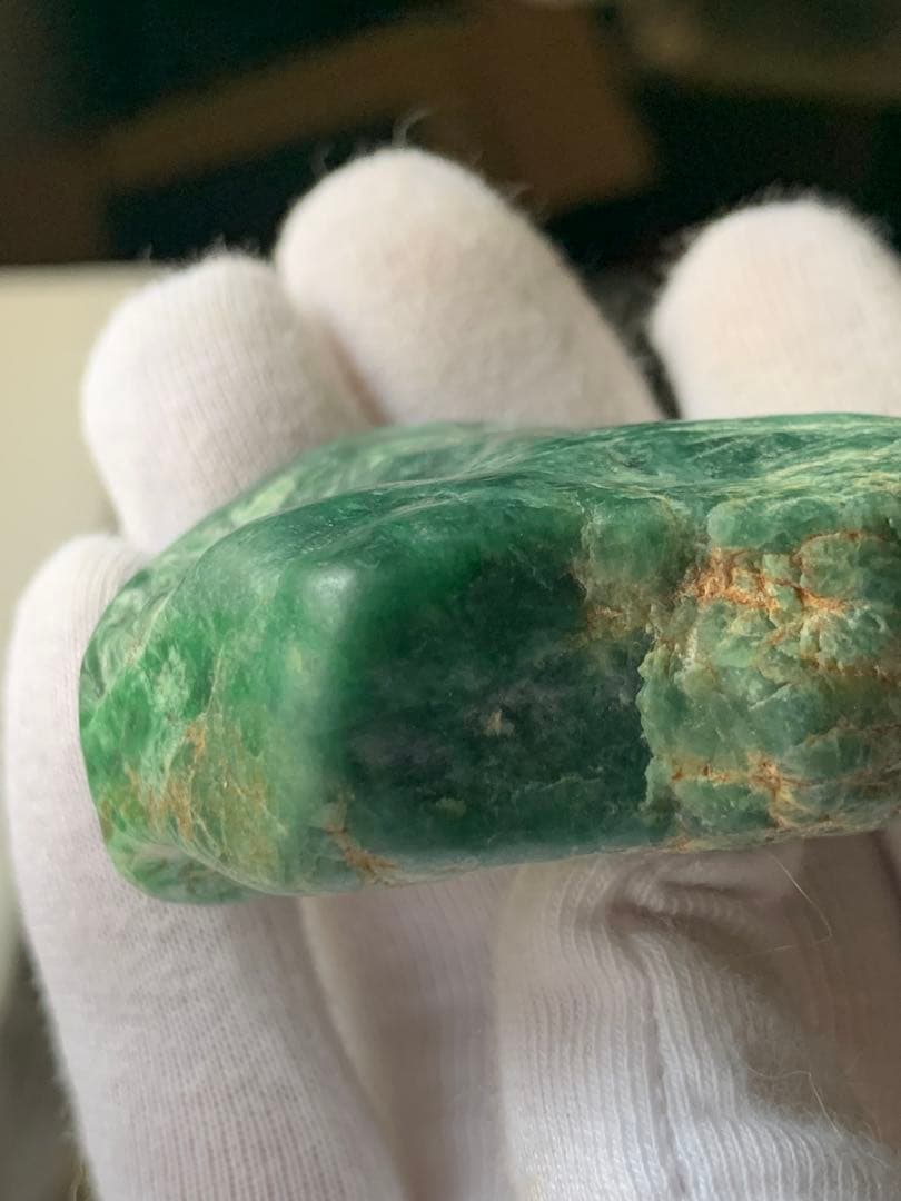 金山谷 糸魚川極上ひすい 96g 翡翠 鉱物標本 コン沢 水石 根付 糸魚川翡翠