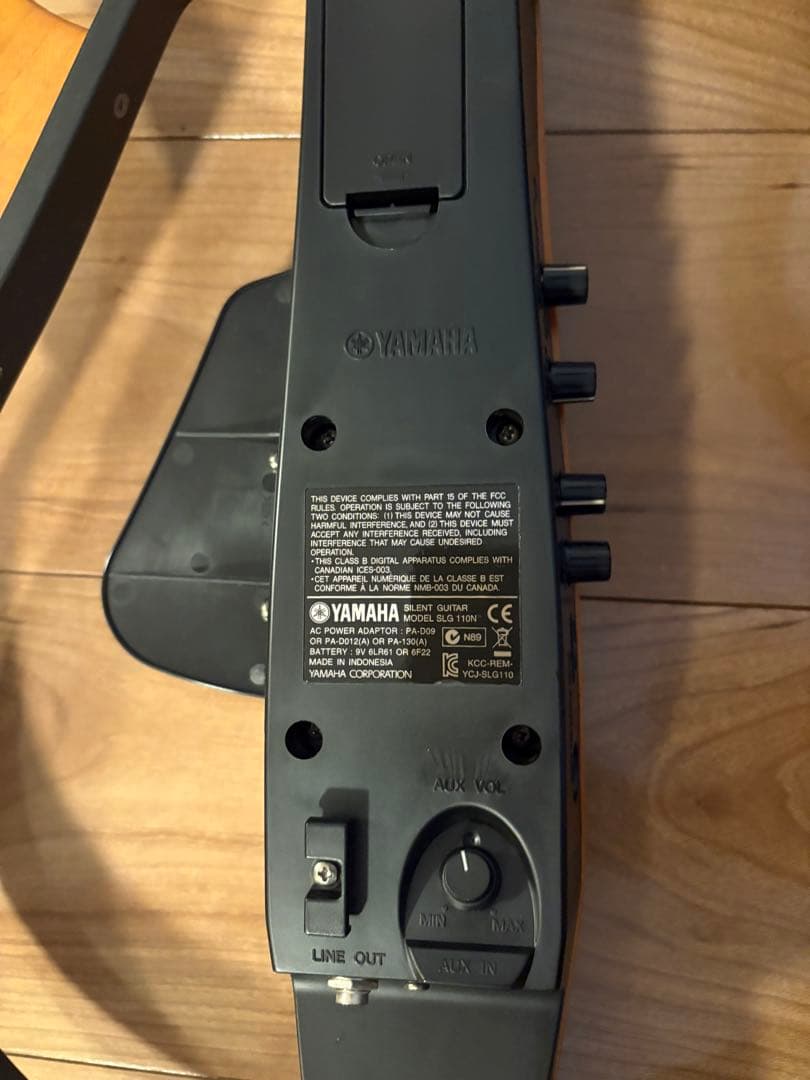 Yamaha SLG110N サイレントギター ACアダプター、サイレントピック