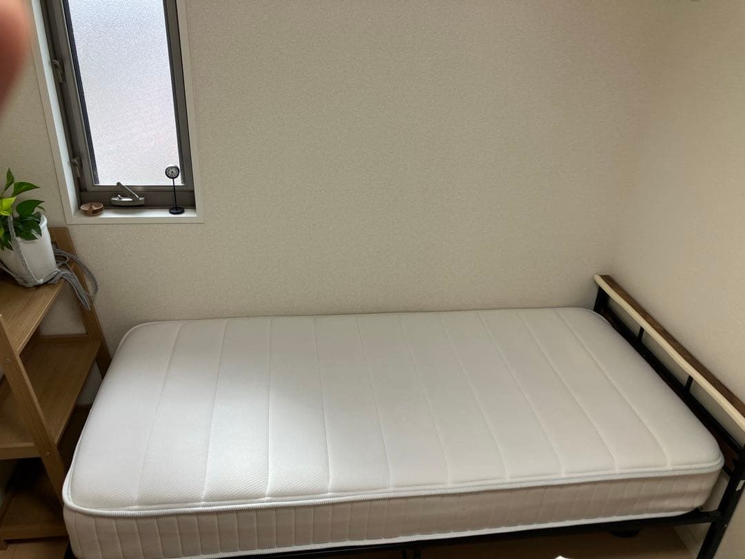 ニトリ　シングルベッドフレーム　マットレスセット
