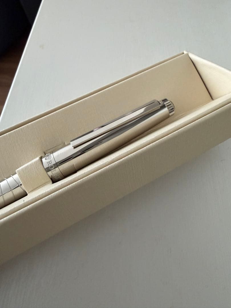 ROLEX シルバーボールペン 専用ケース付き