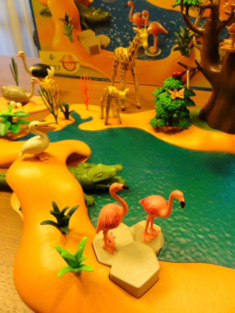 プレイモービル アフリカの野生動物と水場＋動物たち【4827】【3226】