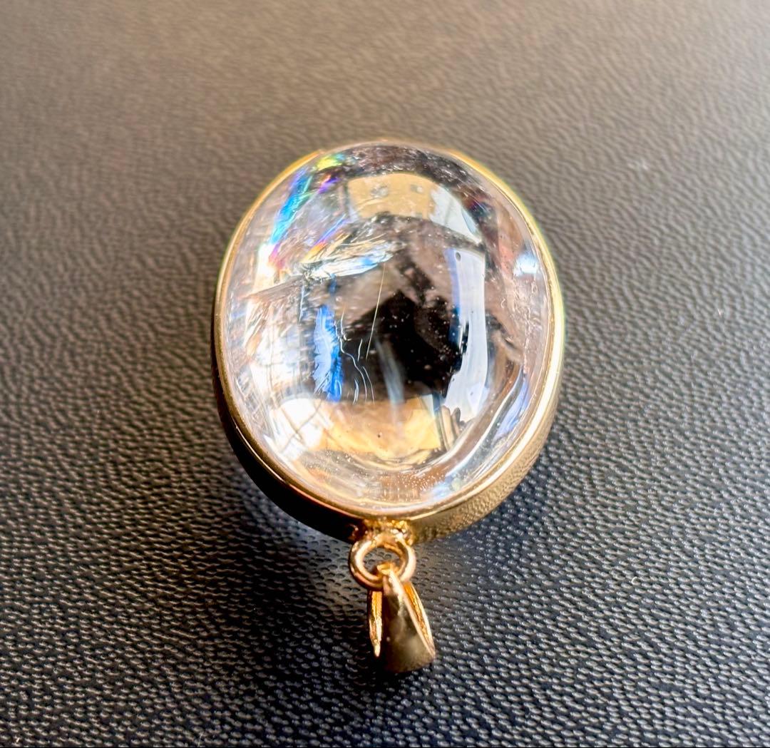 ひろリン　永遠の愛を願う水晶の究極形態　虹のマスターウラルレムリアン