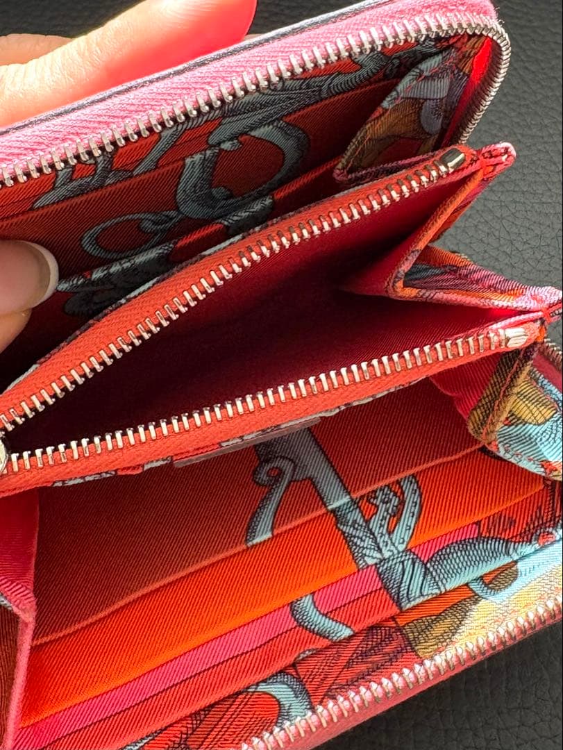 【エルメス 】アザップ シルクインコンパクト