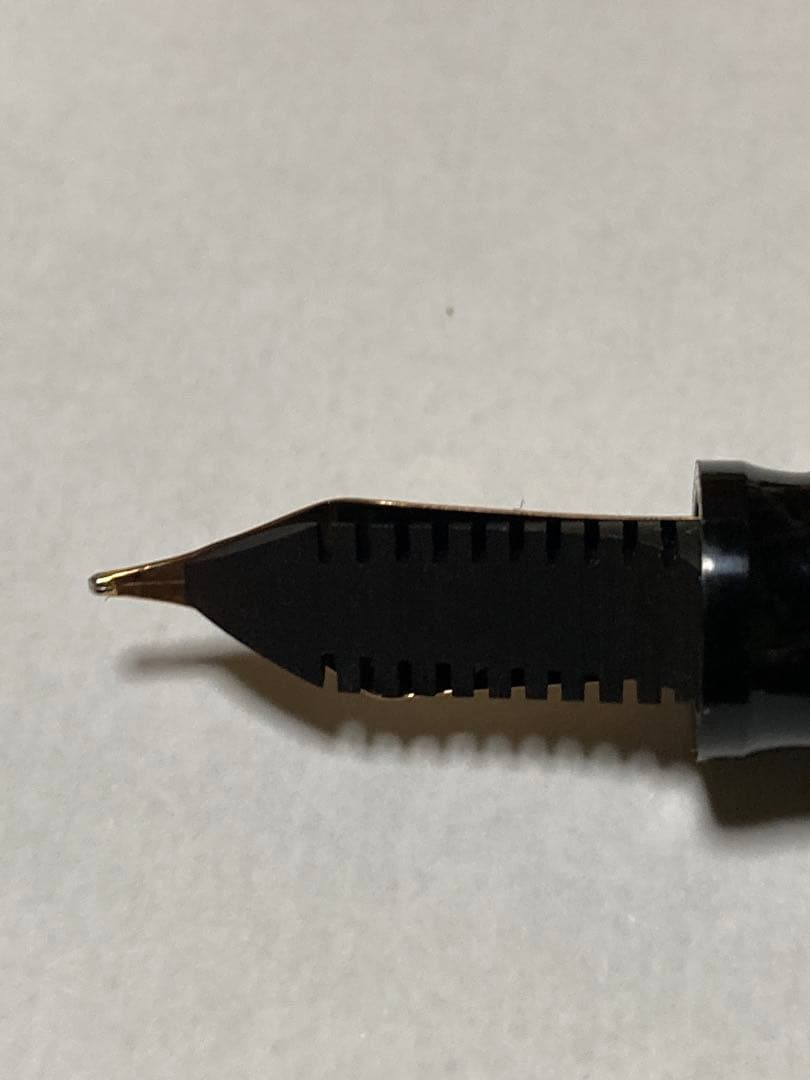 ビンテージオマス万年筆　ＯＭＡ１９３０　ＧｅnTｌｅmam 未使用　元箱付