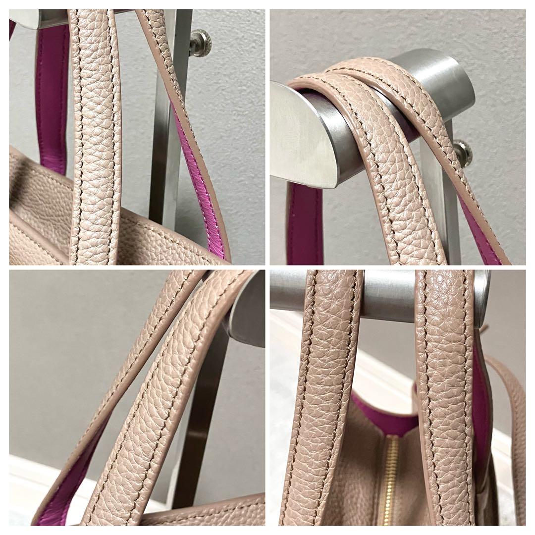 フェラガモ［エイミー］ハンドバッグ　ショルダー　カーフレザー　ガンチーニ　金具