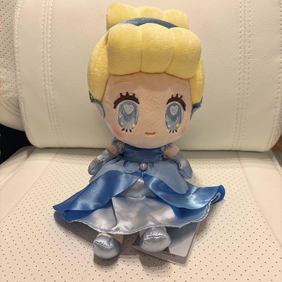 ディズニーストア シンデレラ ぬいぐるみ tiny - メルカリ