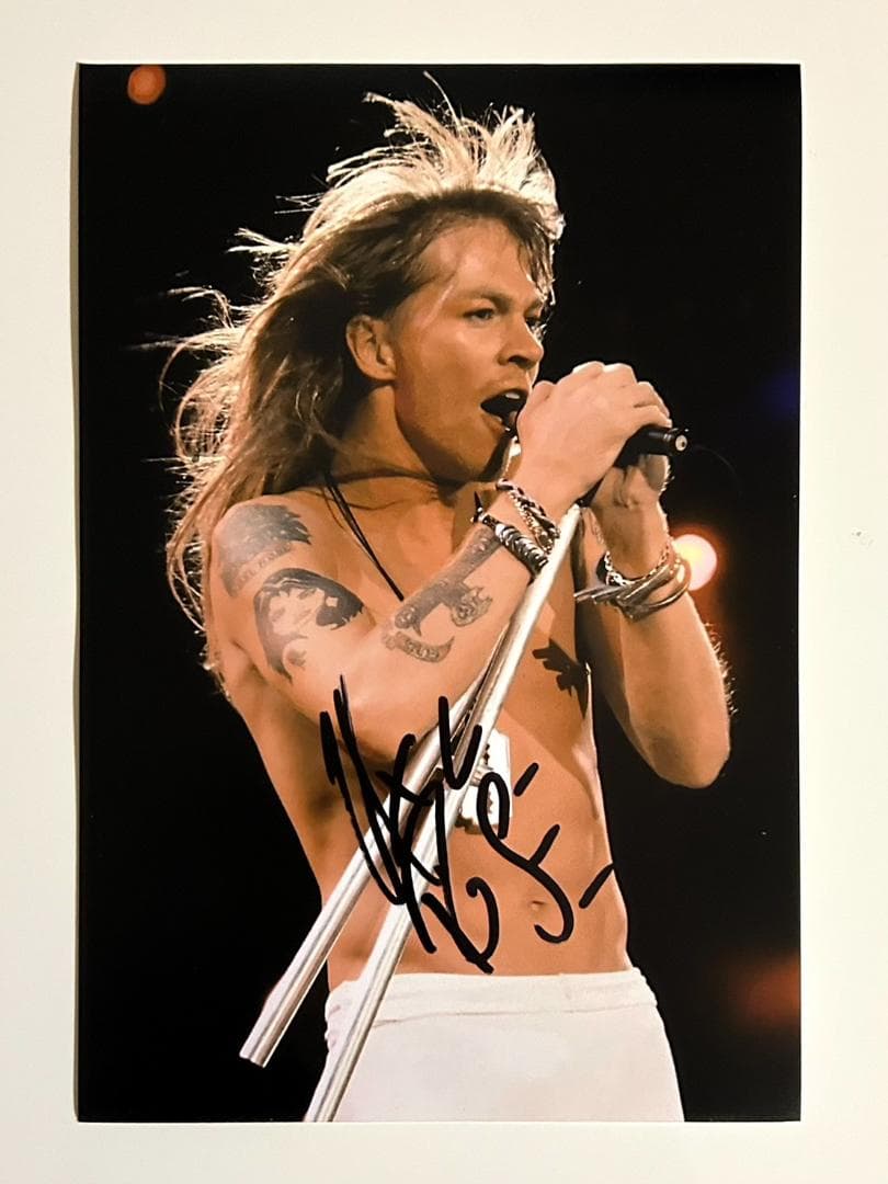 AXL ROSE直筆サイン入りポートレート◇証明書付き◇アクセルローズ