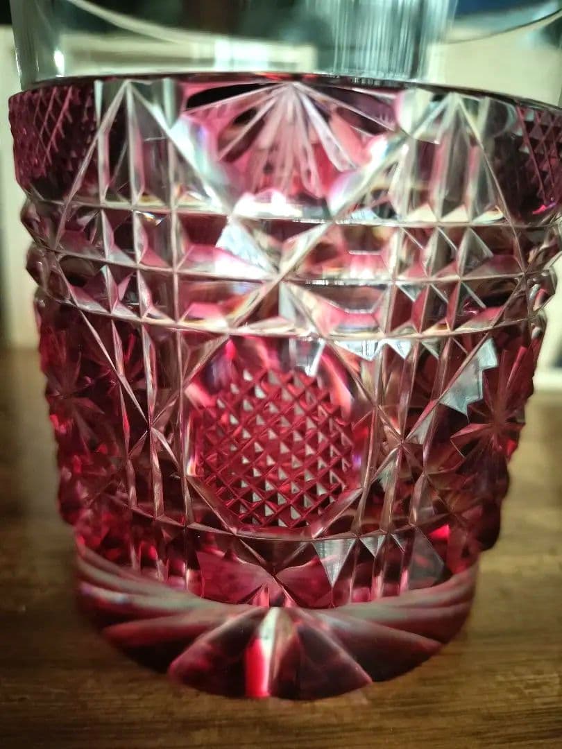 中古 タンブラー コップ 薩摩切子 金赤 薩摩びーどろ工芸 - メルカリ