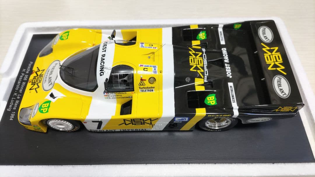 ●未使用● スパーク 1/18 ポルシェ 956 #7 ラスト