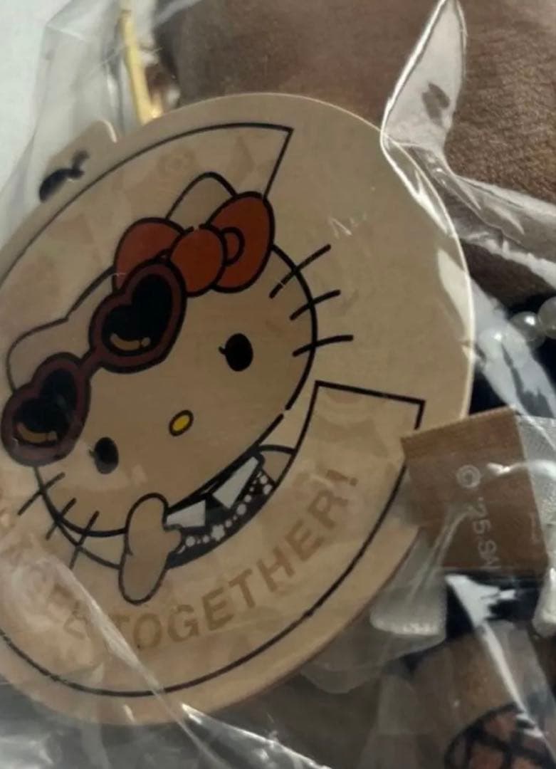 【正規品】CHAGEE×ハローキティ　コラボ　海外限定　日焼けキティ　3点セット