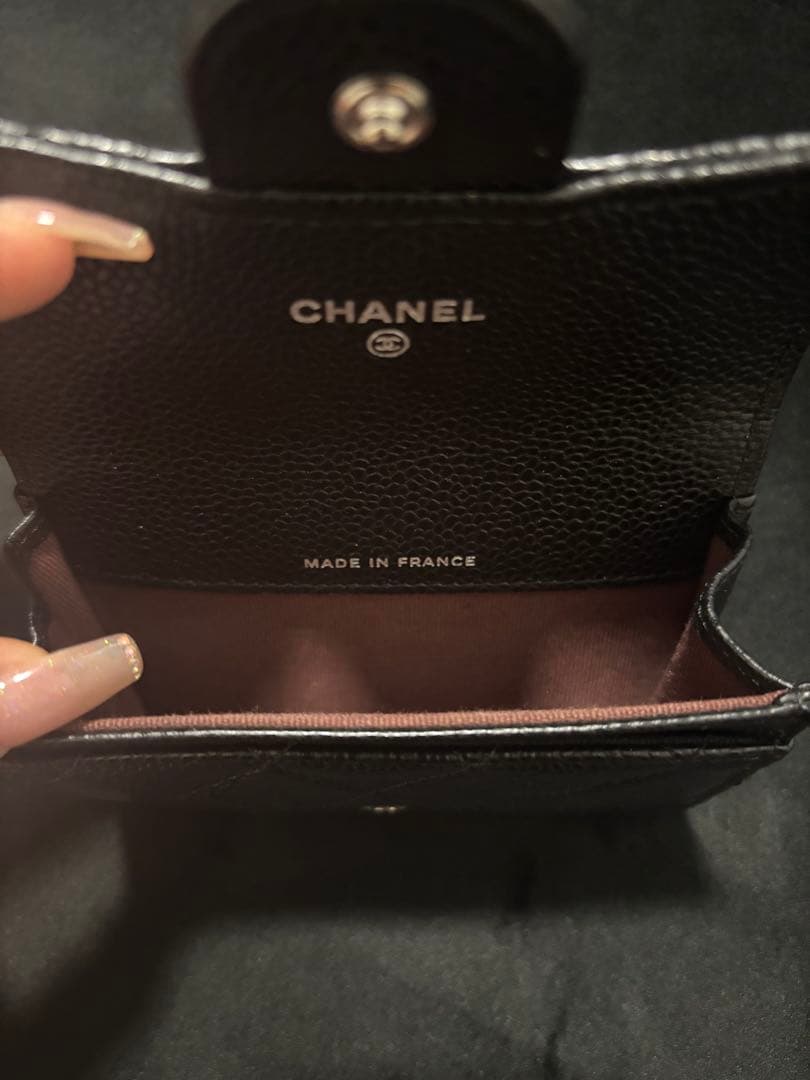 まー　CHANEL キャビアスキン　カードケース