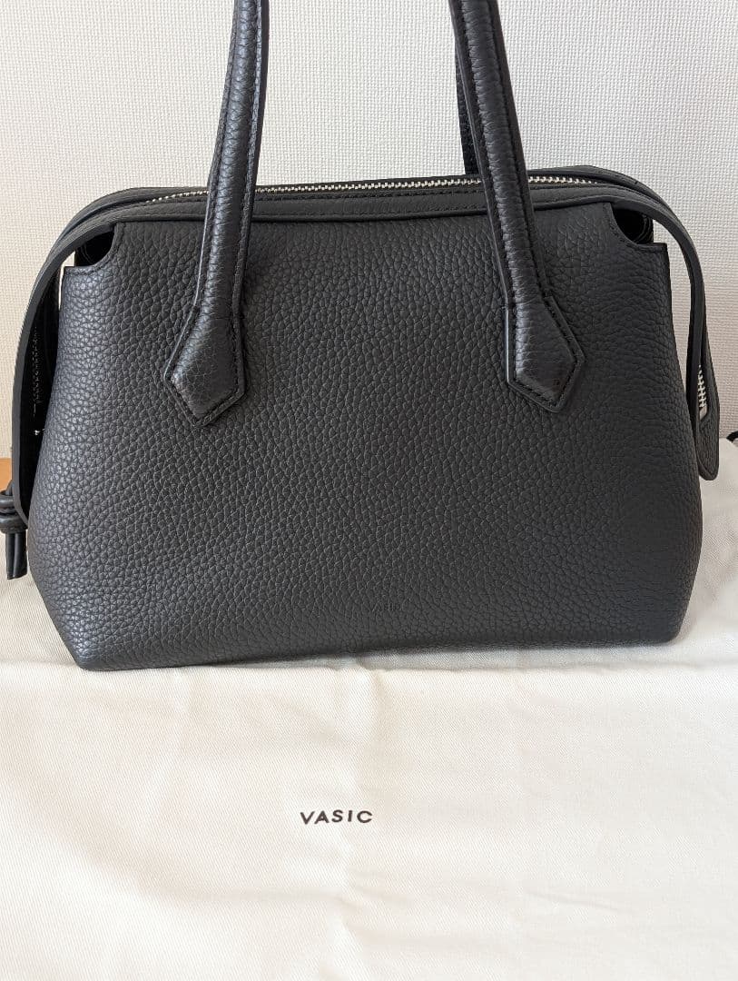 美品　VASICヴァジック GRAF MINI MINI ハンドバッグ　ブラック