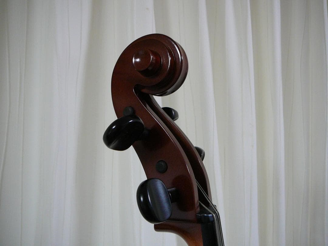 ヤマハ　サイレントチェロ　svc100