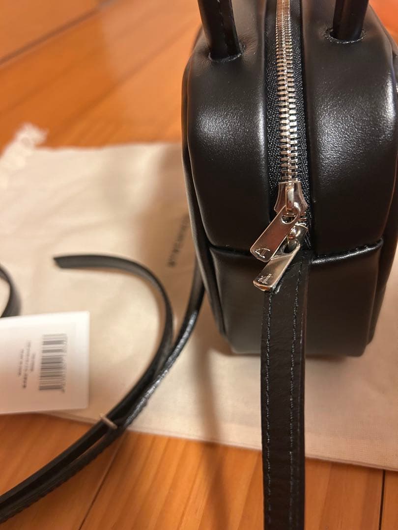 マイウィークネスmyweaknessブラックショルダー