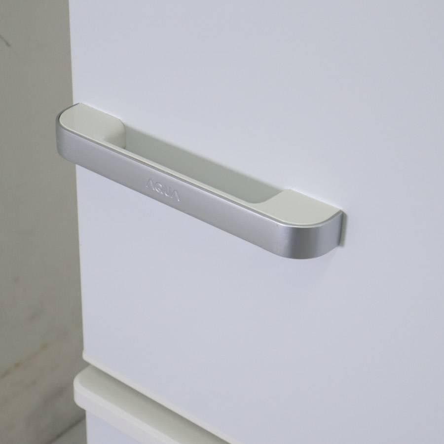 2020年製 アクア 238L 3ドア 冷蔵庫 AQR-SV24HBK