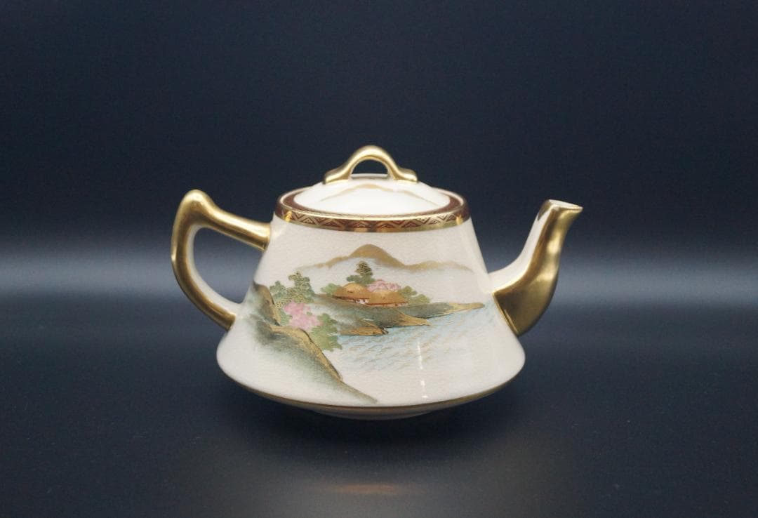 明治最高峰 薩摩焼 金襴手 玉山造 【山水風景図】コーヒー（紅茶