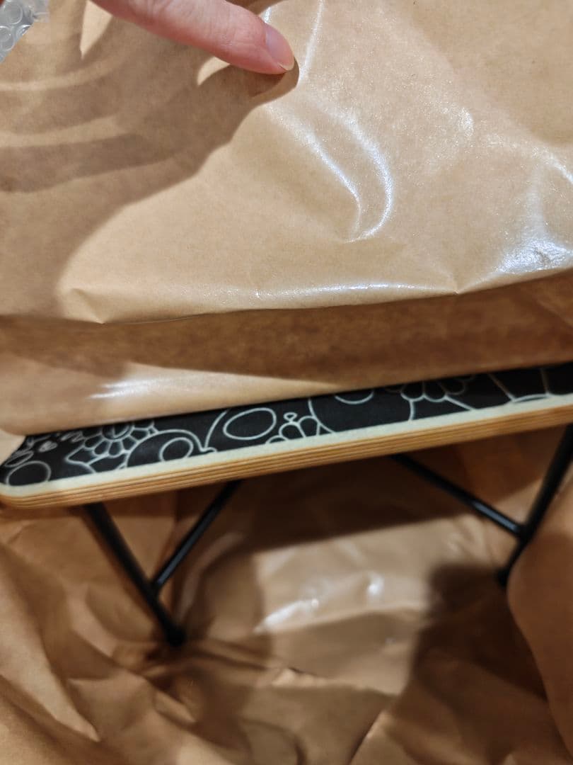 隆村上 Modernica Aiko Table