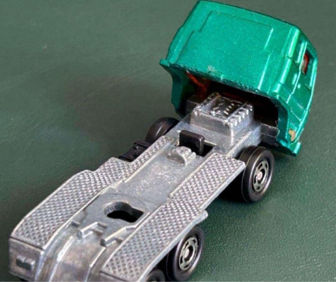 ロングトミカ いすゞ V12 ウイングルーフトレーラー 富士通運