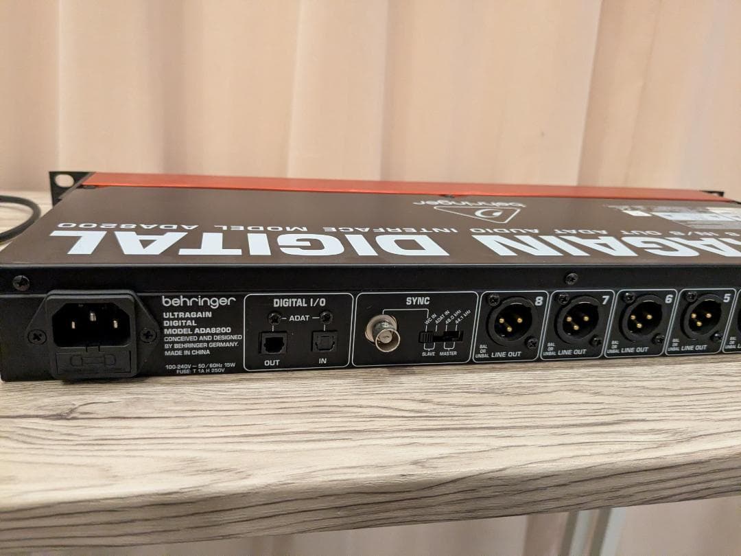 ベリンガー ADA8200｜8chマイクプリアンプ A/D-D/Aコンバーター - メルカリ