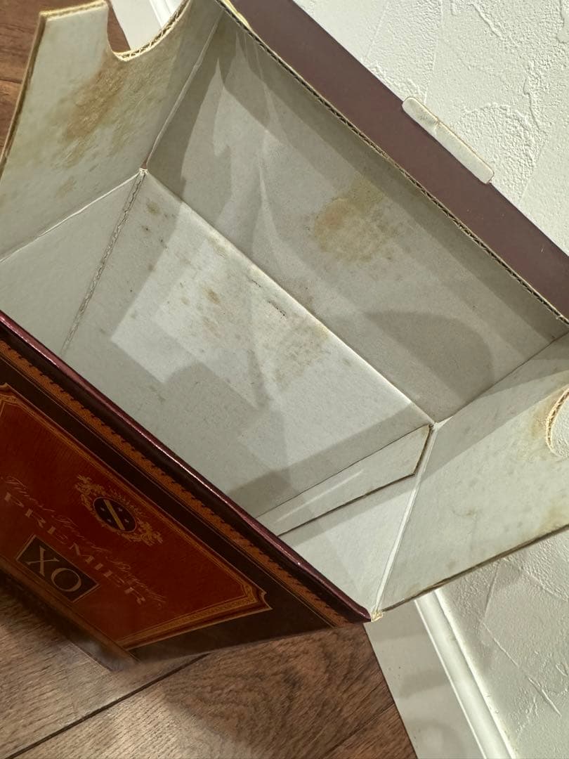 Premier XO ブランデー 箱入り 赤ラベル