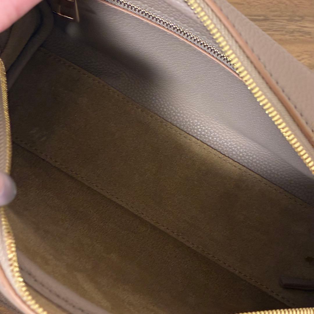 ロエベ　アマソナ23