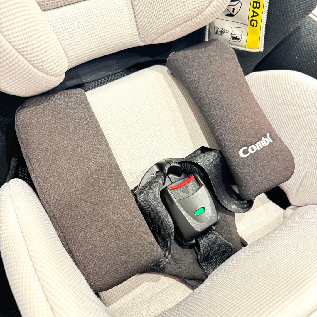 【美品】　Combi クルムーヴスマート　ISOFIX チャイルドシート