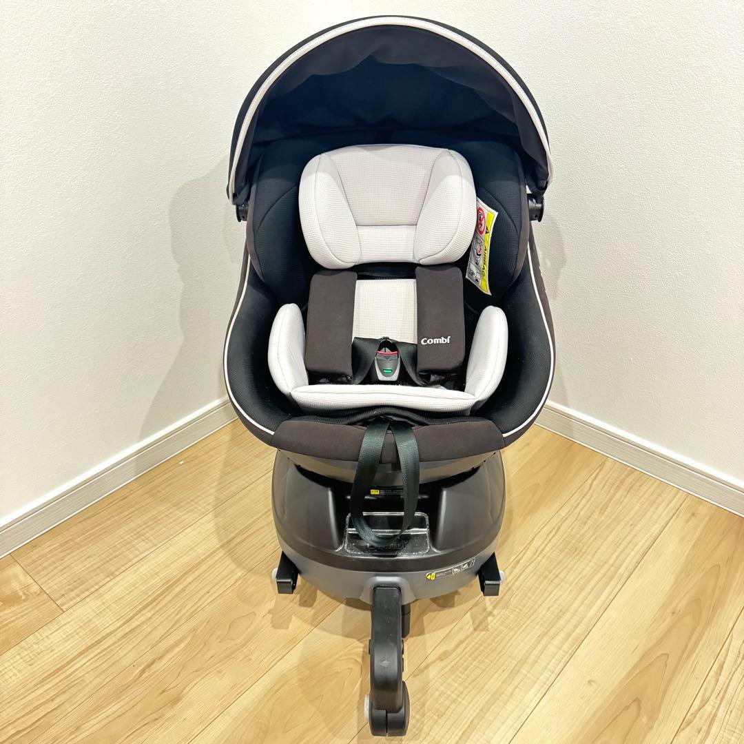 【美品】　Combi クルムーヴスマート　ISOFIX チャイルドシート