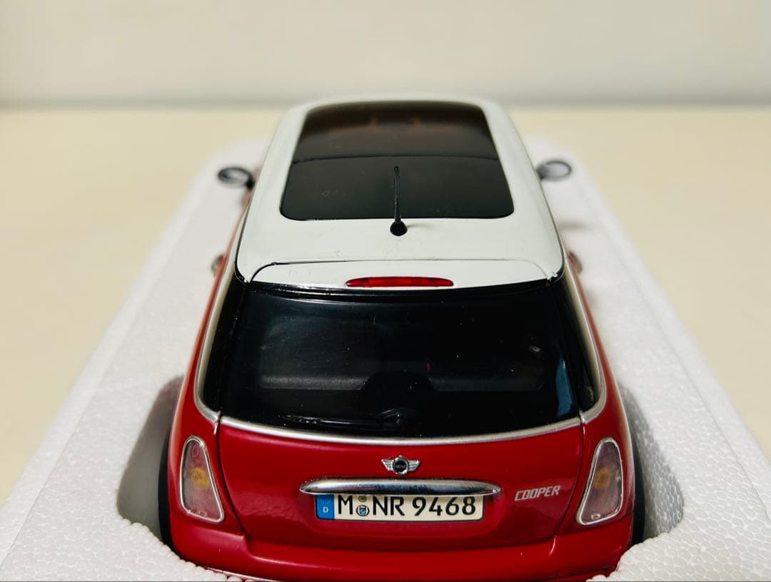 激レア！『1/18 MINI ミニ クーパー レッド　特別版　」京商