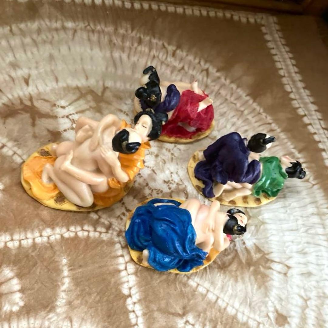 値下げ 春画陶器人形 置物 骨董品 4体セット