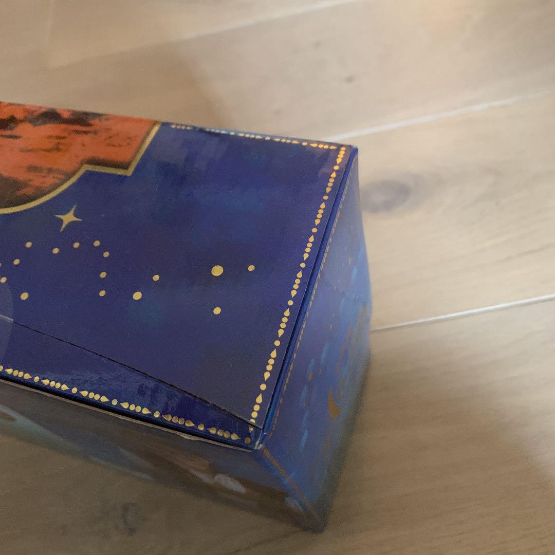 アラジン  ランプ　世界限定４０００(未開封の綺麗な箱)