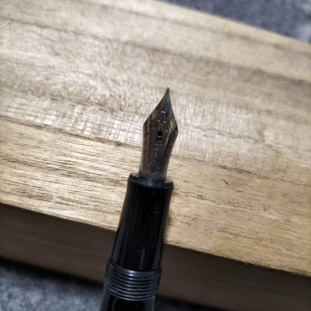 14K　PILOT 装飾万年筆　値段相談可